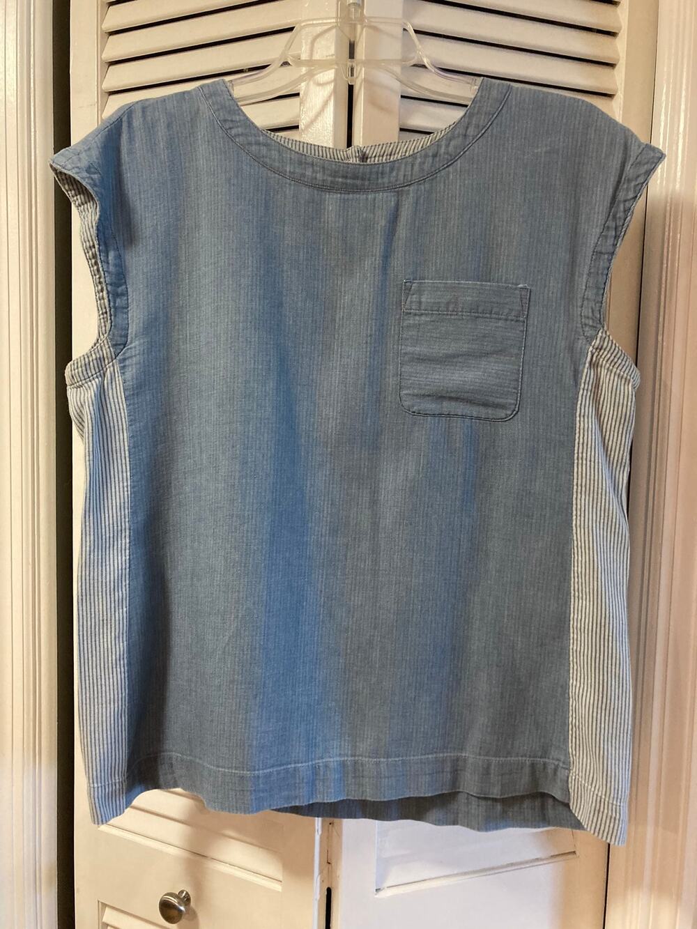 Lou and Grey Blue Engineer Chambray Shirt Size S